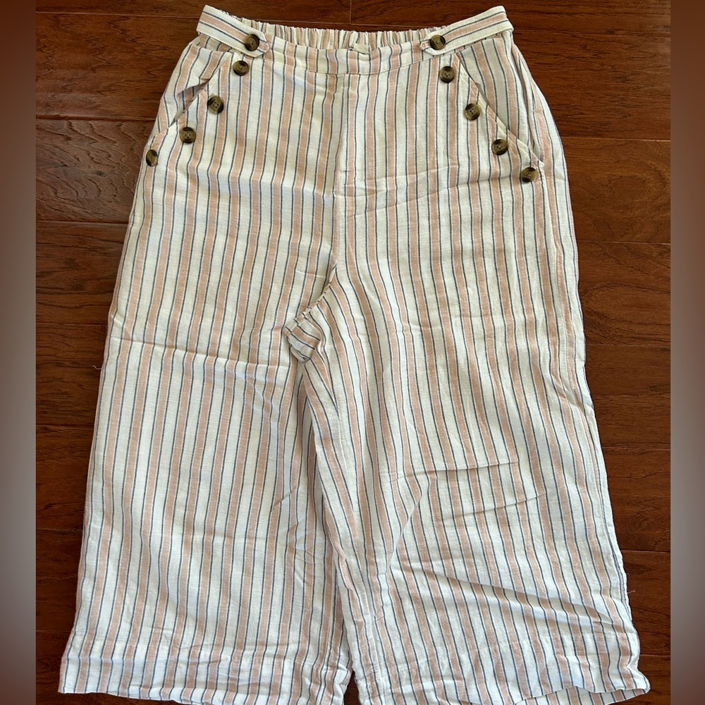 American Eagle lined crop pants. Sz L